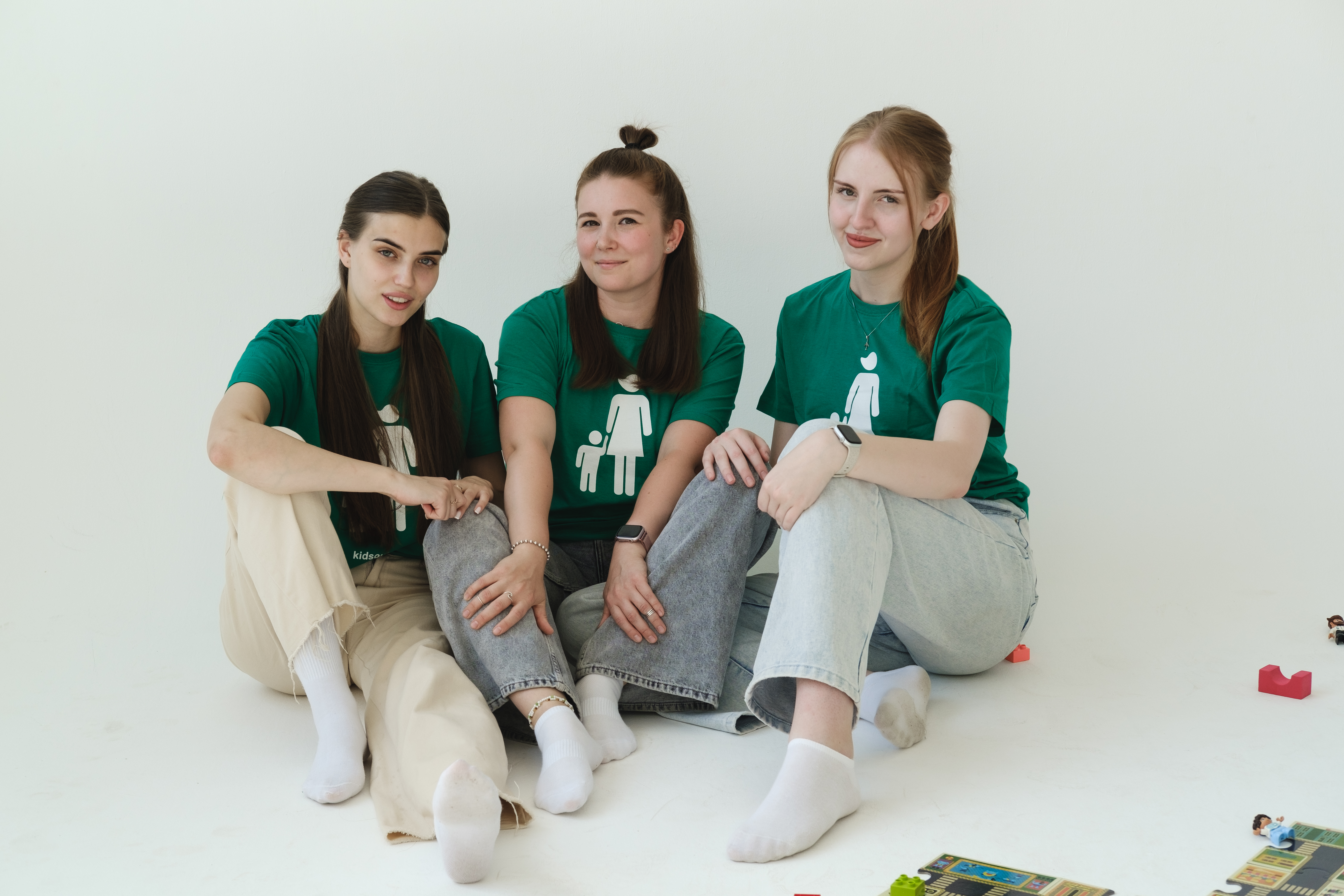 Сколько стоит няня в 2026 году и как спланировать семейный бюджет.